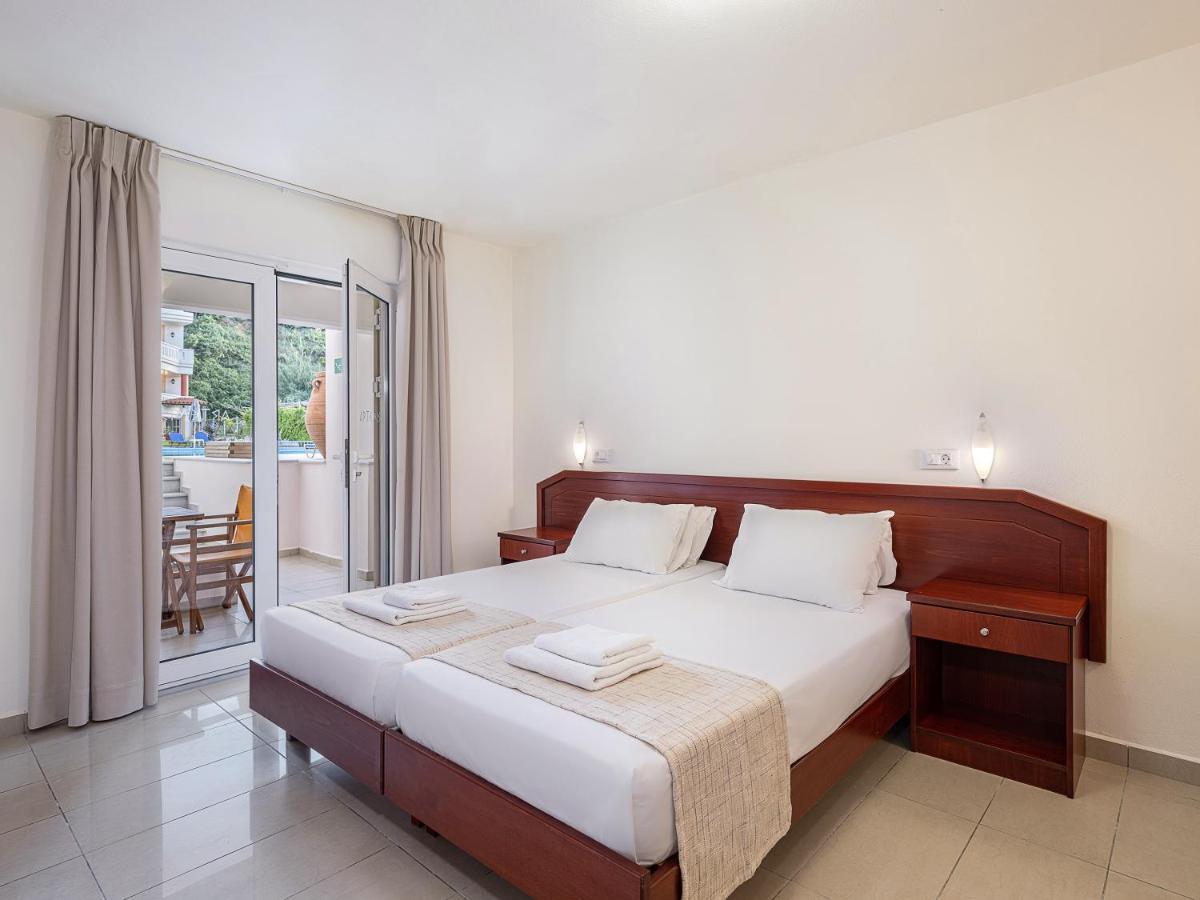 Artemis Apartments Stalos Quarto foto
