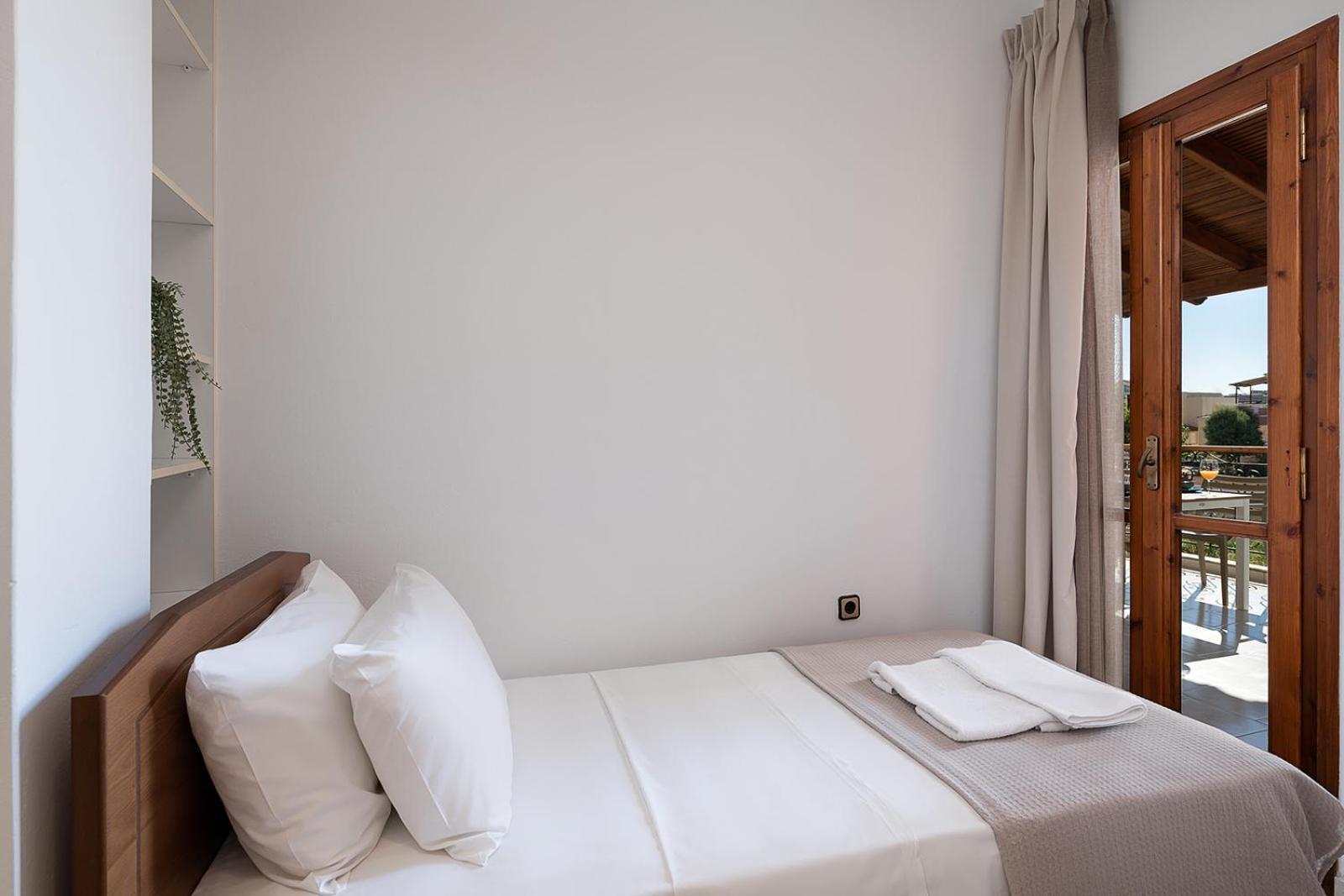 Artemis Apartments Stalos Quarto foto